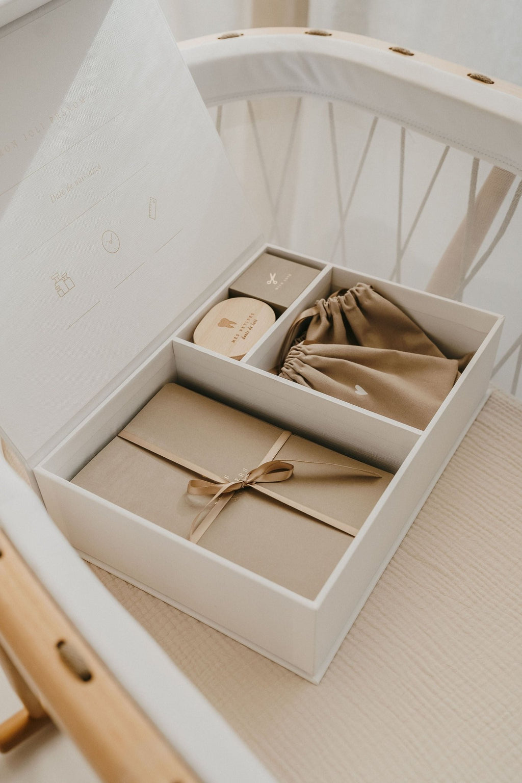 Boite a souvenir naissance Zakuw - Coffret bébé a remplir