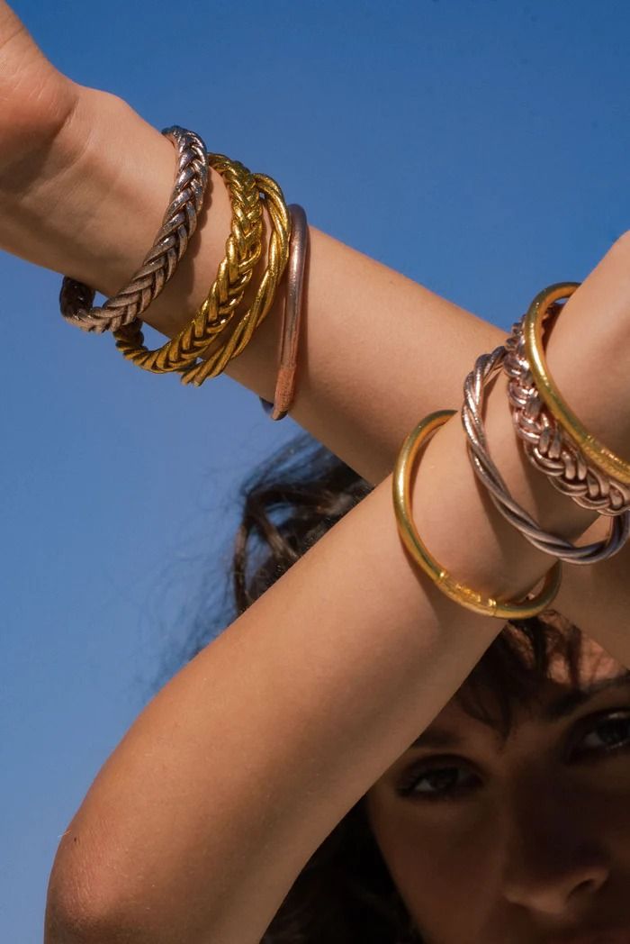 Bracelets bouddhistes lot de 4 champagne