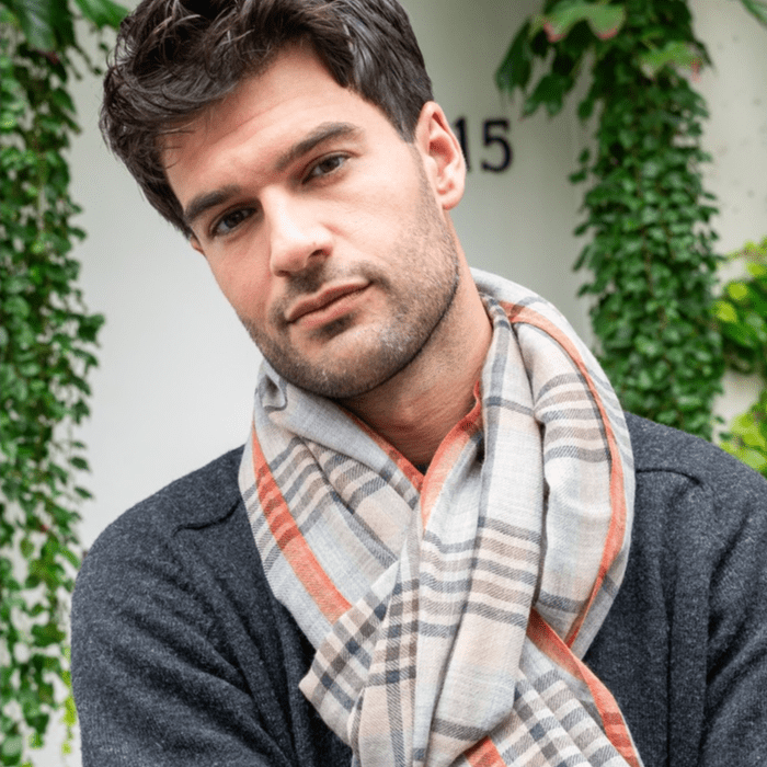 Écharpe homme beige à carreaux en laine seljavallalaug - av08 paris