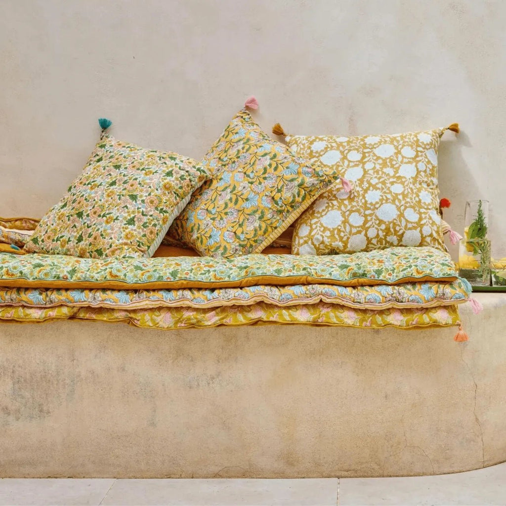Housse de coussin fleuri amaia rose corail - bonheur du jour