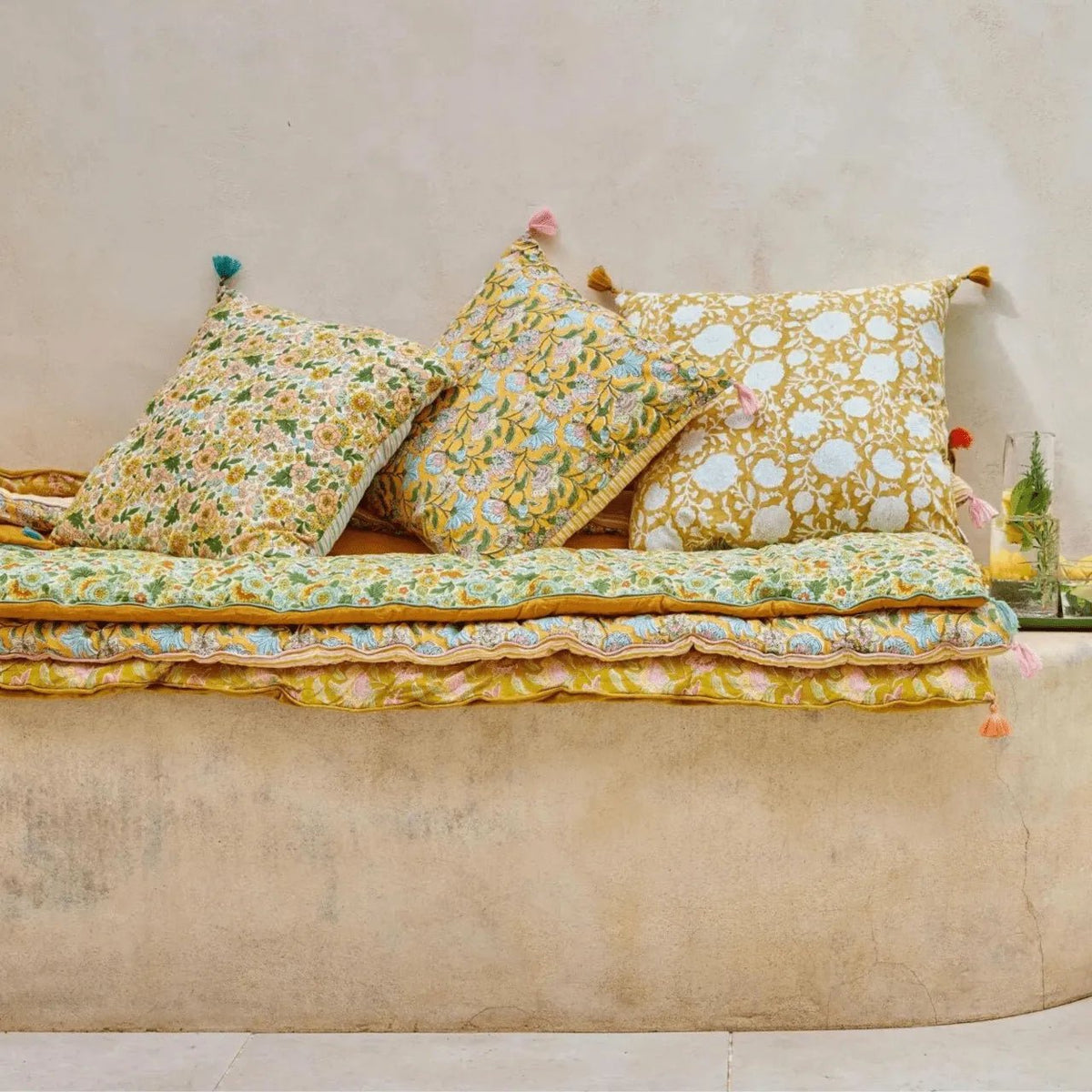 Housse de coussin fleuri amaia rose corail - bonheur du jour
