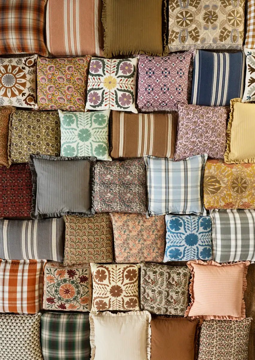 Housse de coussin imprimé naturel et floral - Madam Stoltz