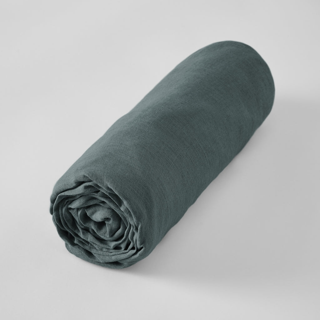 Drap-housse en lin lavé Soline Ardoise - L’Effet Papillon