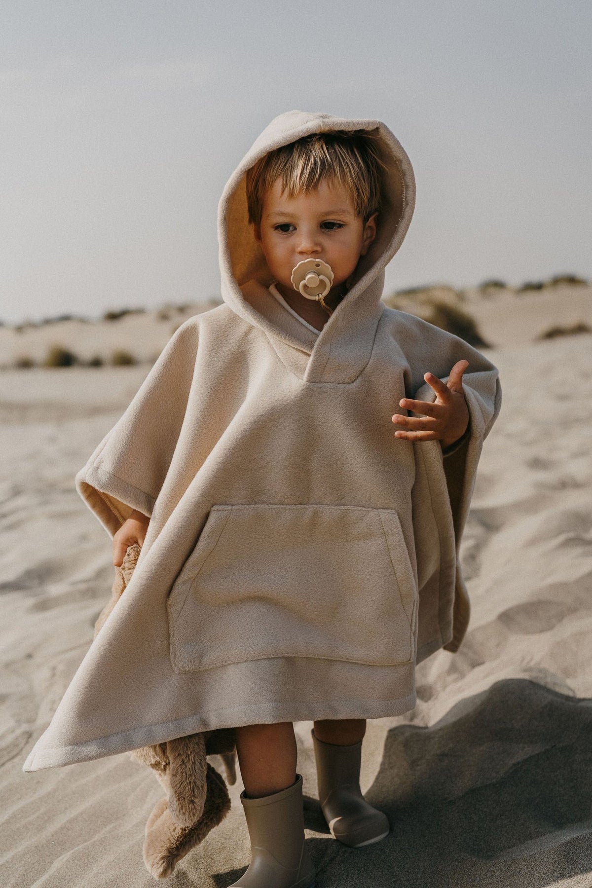 Poncho hiver enfant beige - zakuw